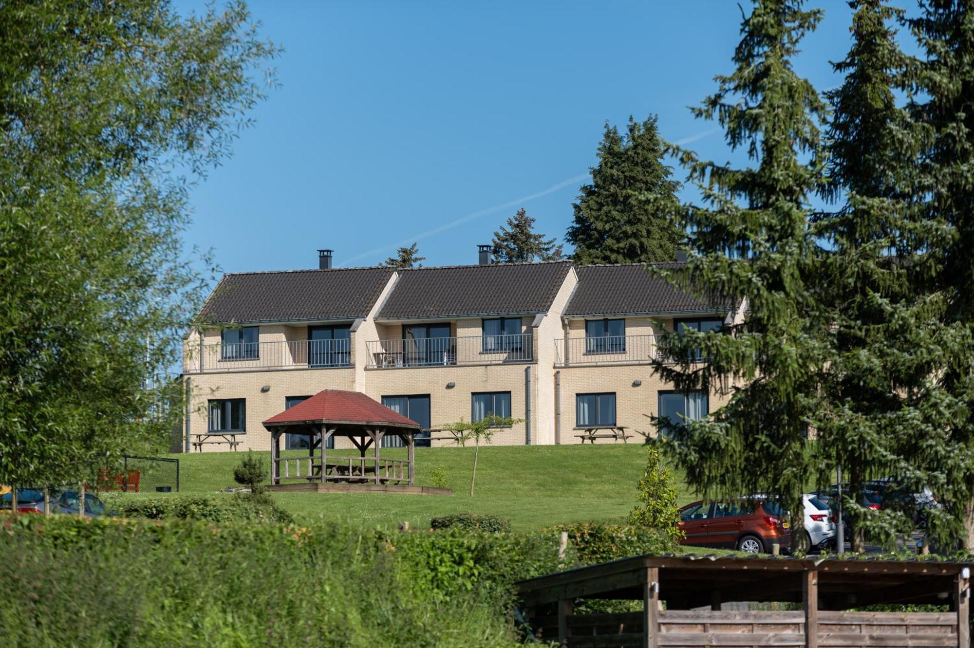 La Sapiniere Villa Hosingen Exterior photo